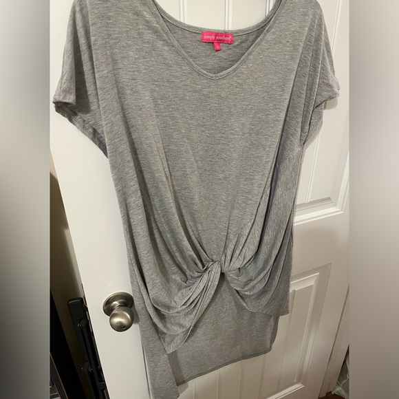 Simply southern top - Picture 4 of 4